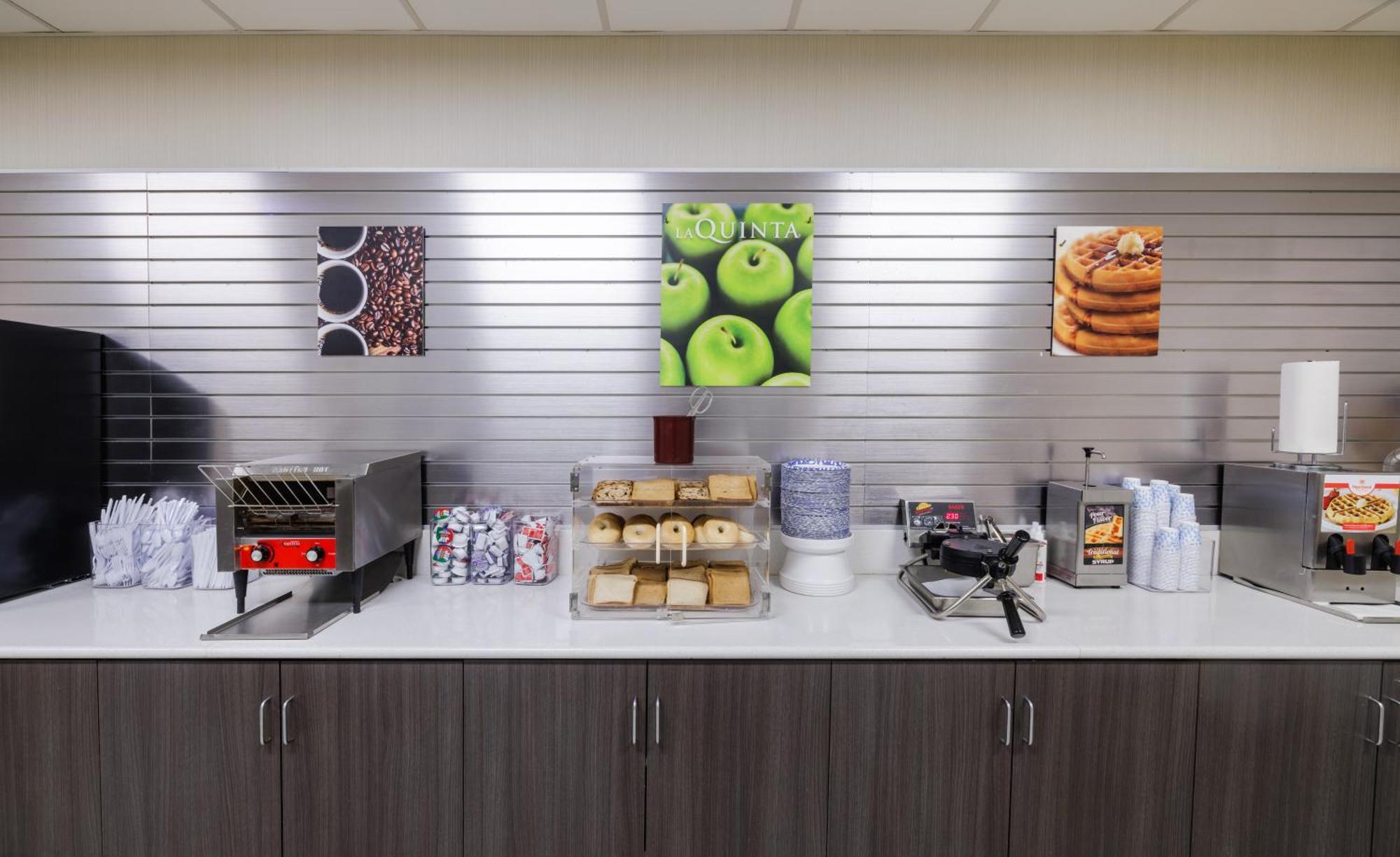 La Quinta Inn & Suites By Wyndham Fort Collins, Colorado Екстер'єр фото