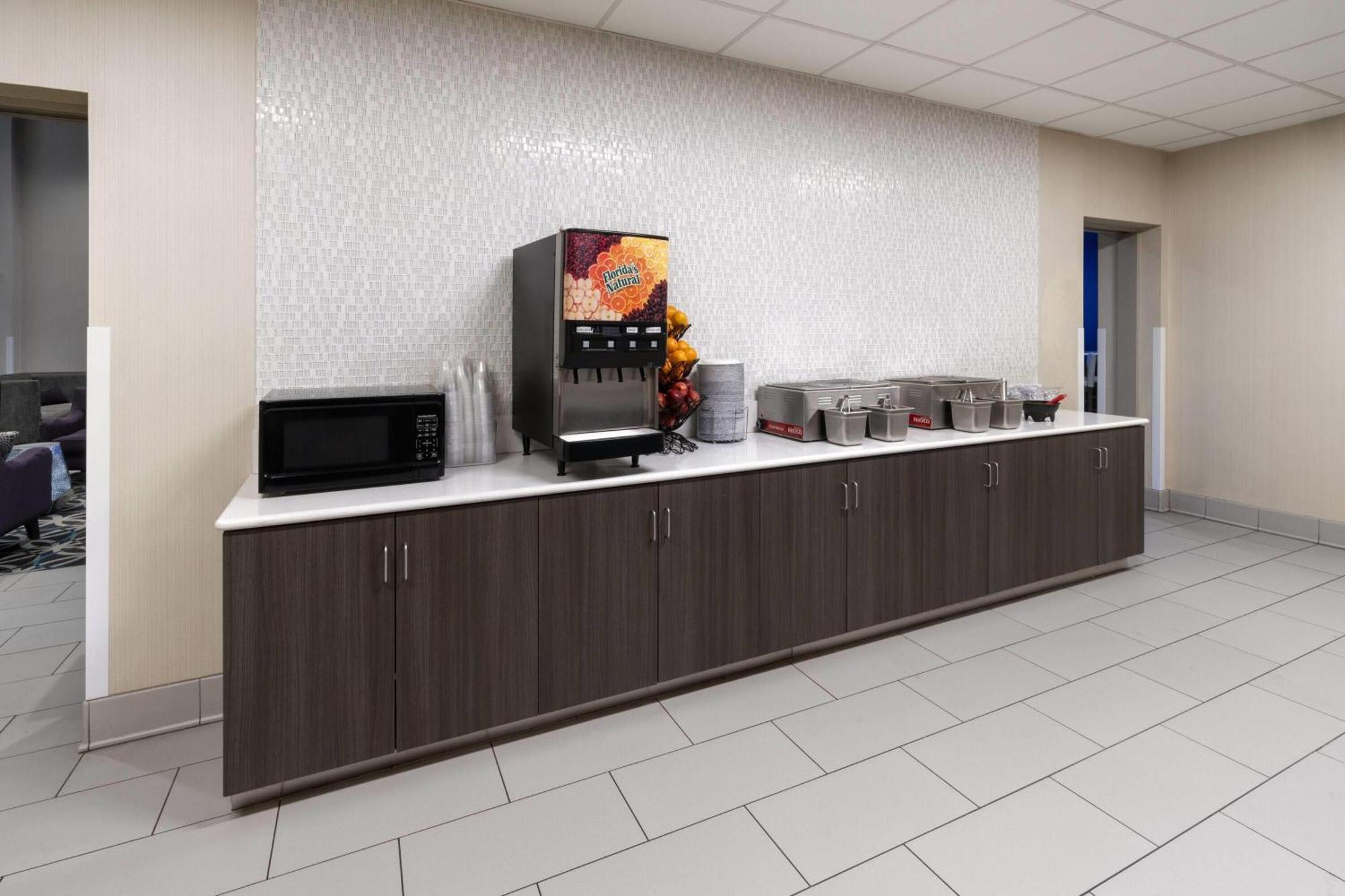 La Quinta Inn & Suites By Wyndham Fort Collins, Colorado Екстер'єр фото